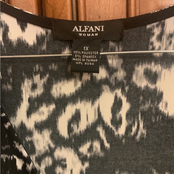 Alfani Midi Dress. 1X. Black and white. - Picture 4 of 4